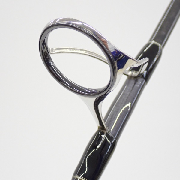 ２１オシアプラッガーリミテッドＳ８３Ｍ